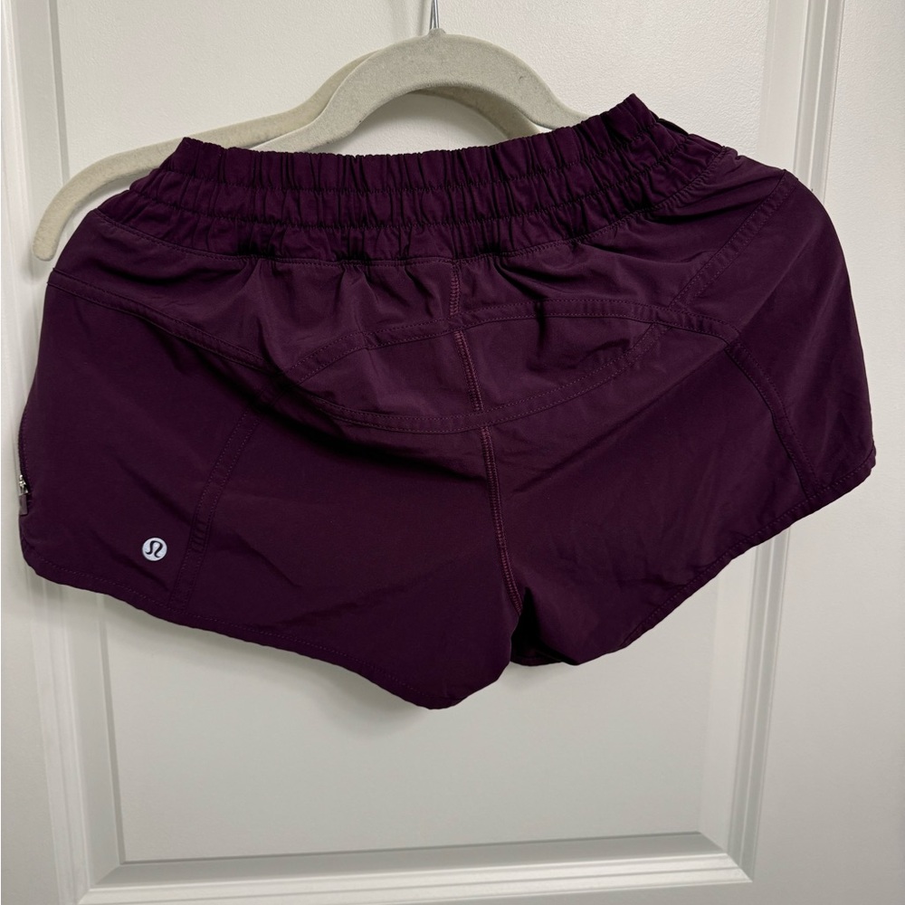 Lululmeon Purple 4 inch running shorts size 6